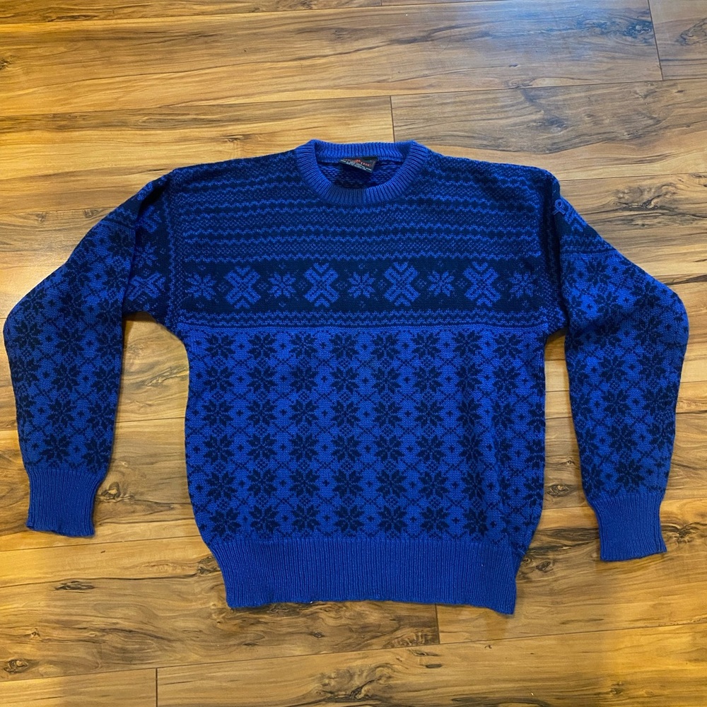 Vintage Demetre Blue Fair Isle Snowflake Pure Virgin Wool Sweater Mens Small